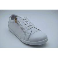 CHARLOTTE vit sneaker dragkedja