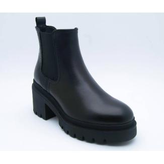 TAMARIS svart resårboots grov