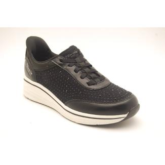 TAMARIS svart sneaker STEP-IN